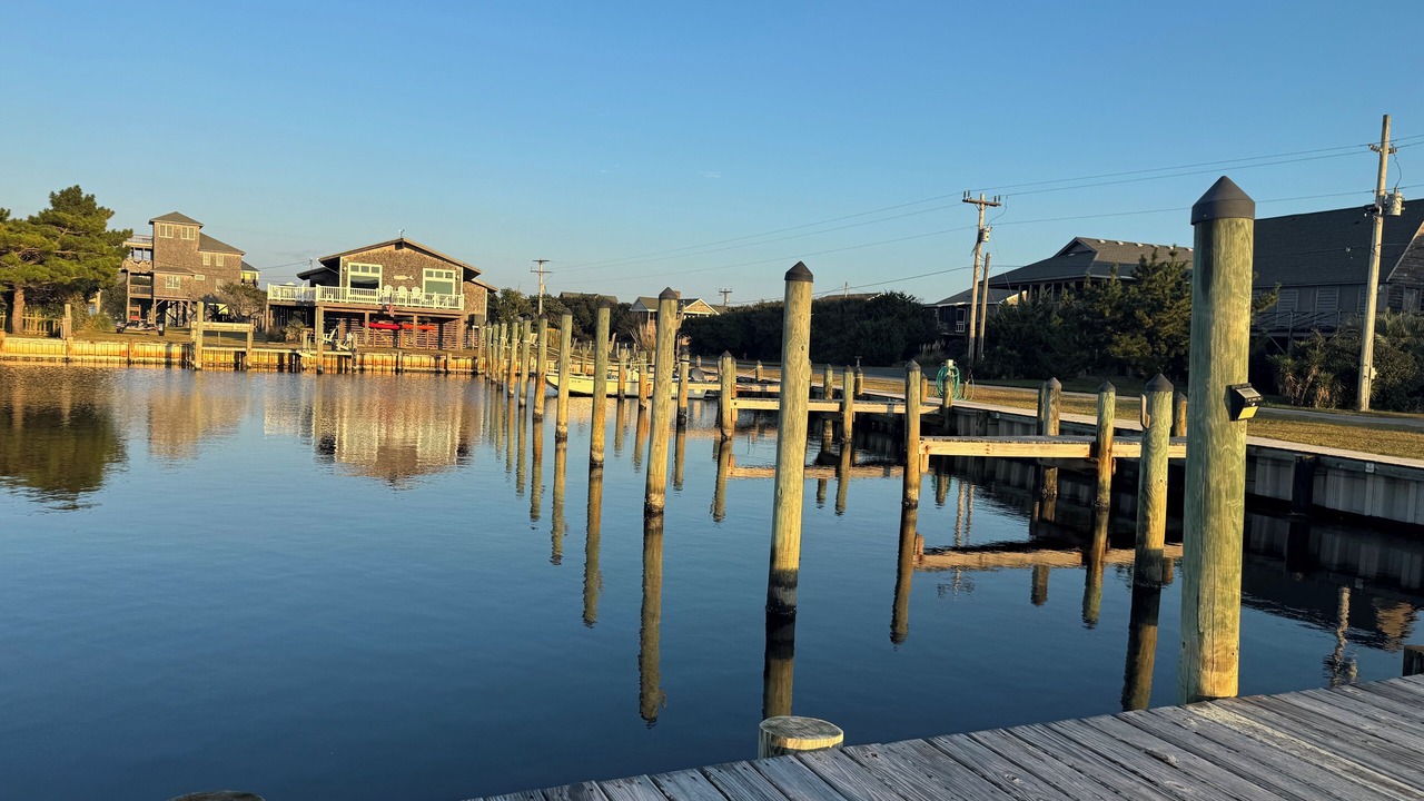 Photo of Others in Hatteras