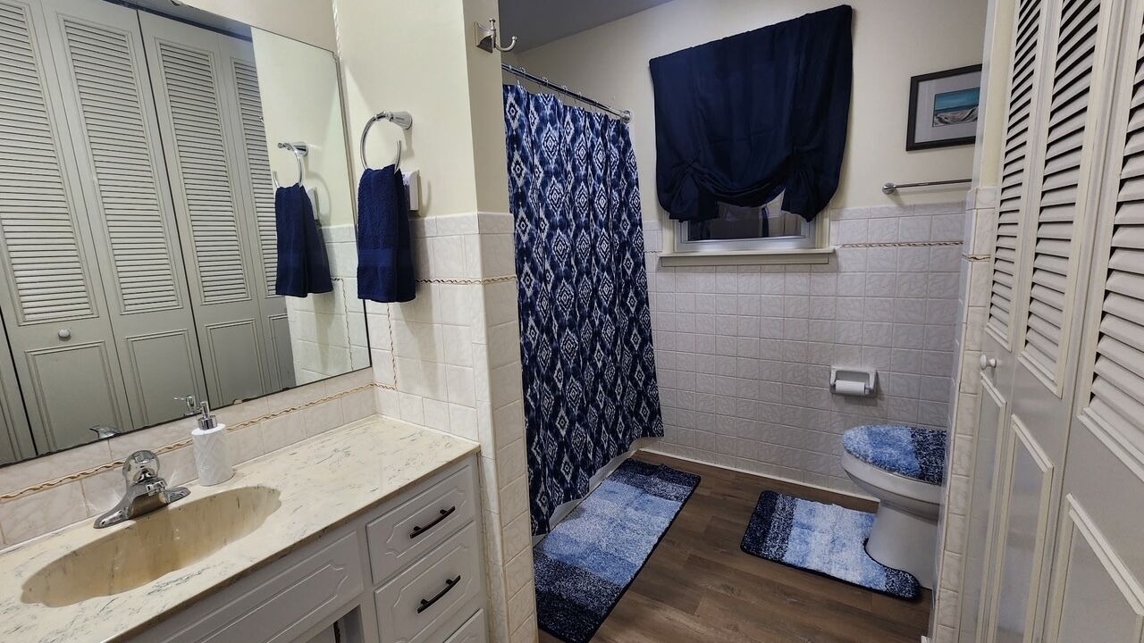 Photo of Bathroom in Shepherdsville
