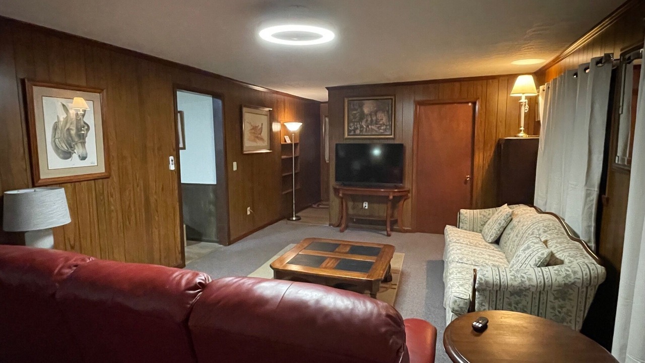 Photo of Livingroom in Shepherdsville