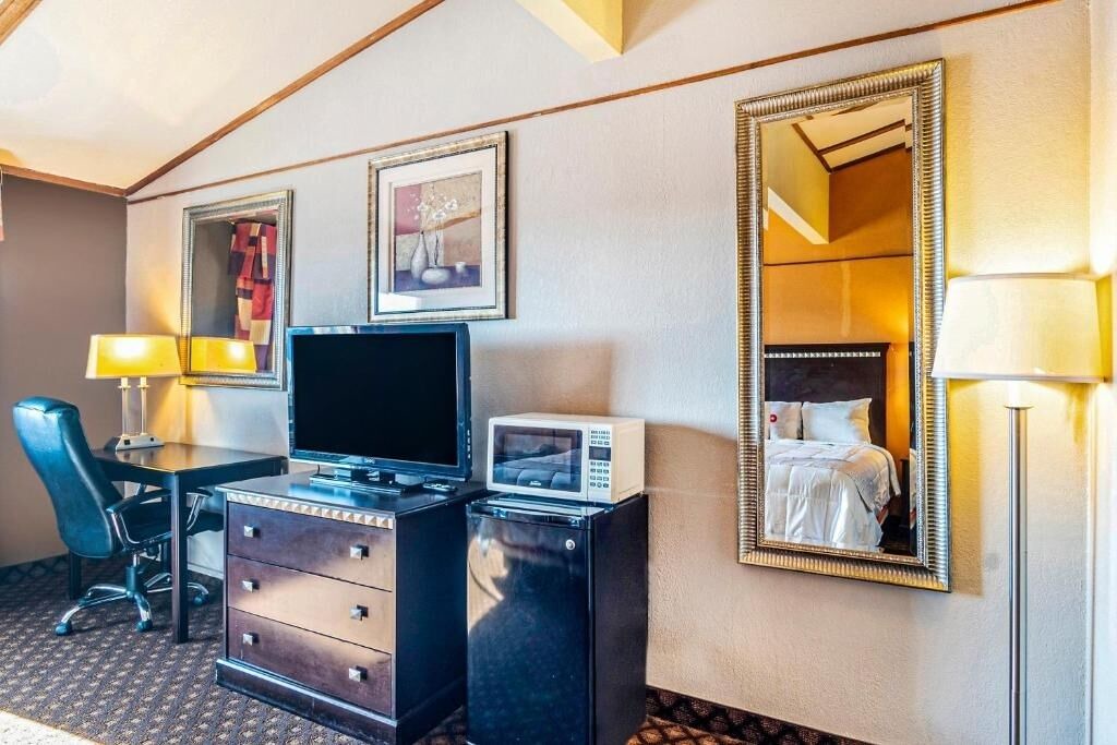 Photo of Bedroom in Dodge City