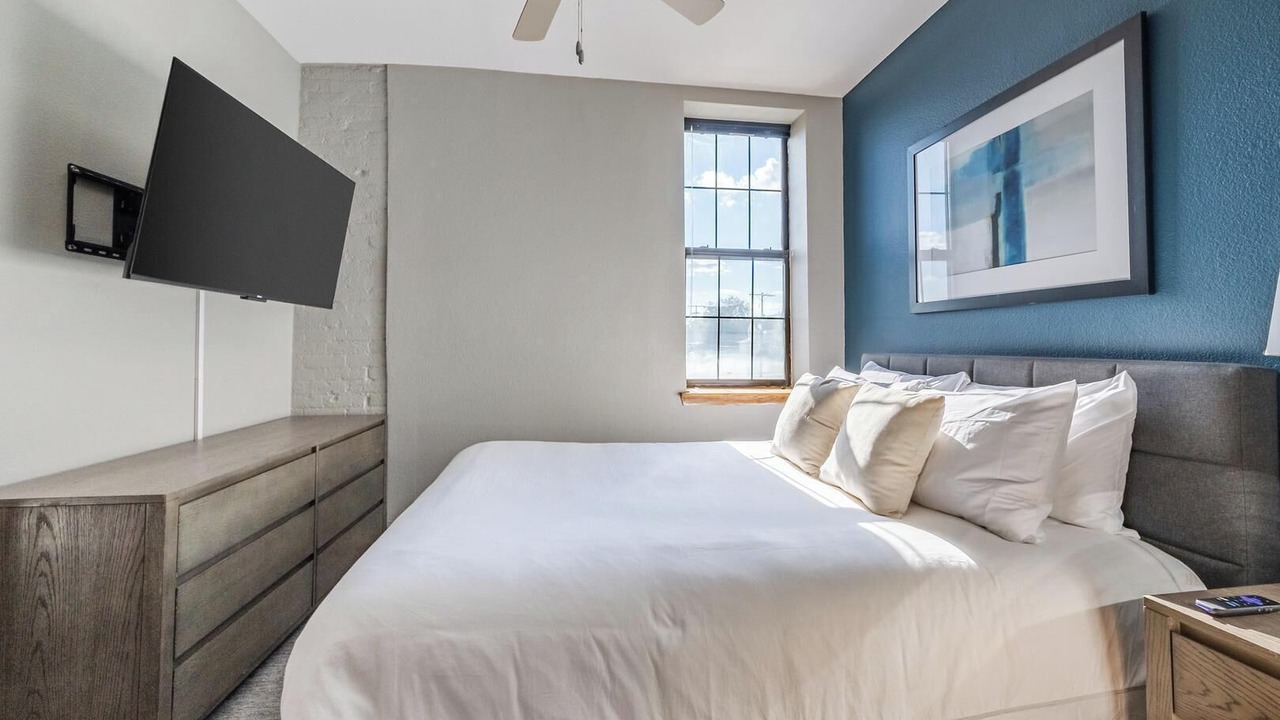 Photo of Bedroom in Leavenworth