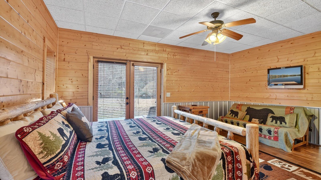 Photo of Bedroom in Copperhill