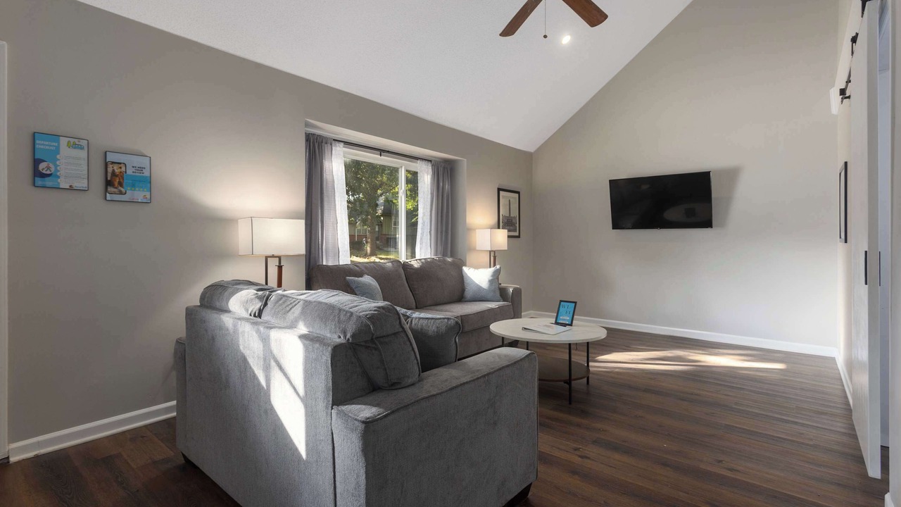 Photo of Livingroom in Olathe
