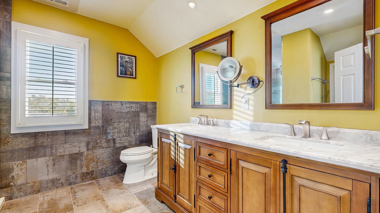 Photo of Bathroom in Frisco