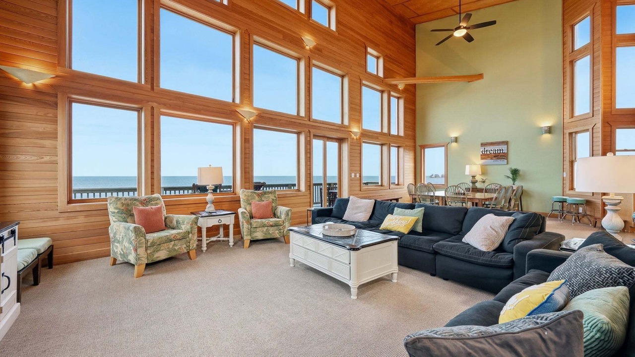 Photo of Livingroom in Indiantown Shores