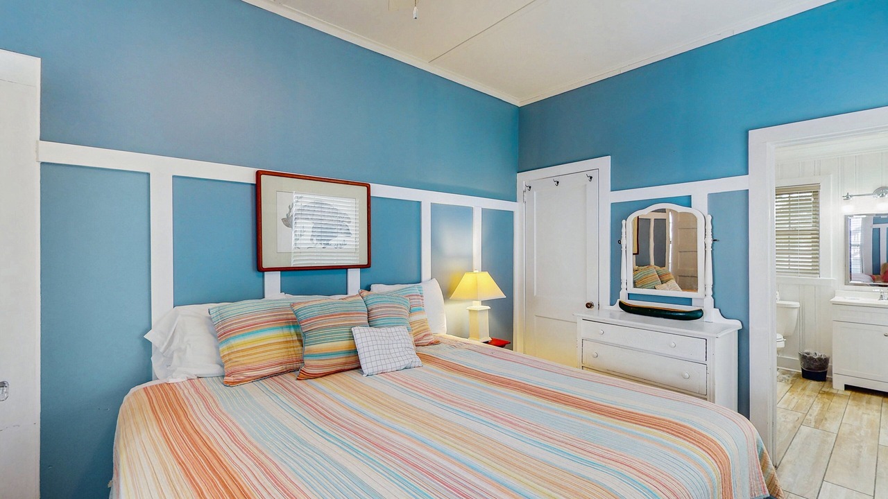 Photo of Bedroom in Atlantic Beach