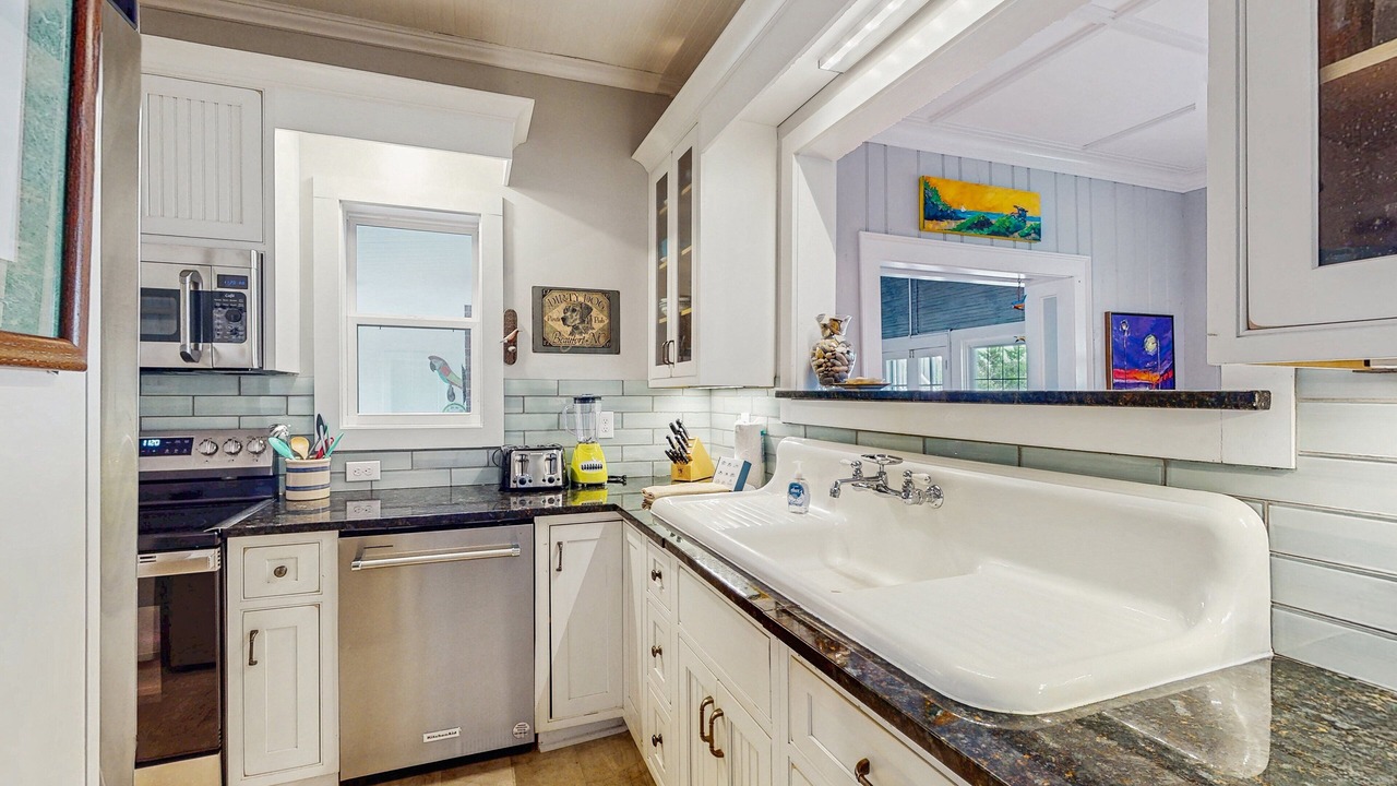 Photo of Kitchen in Atlantic Beach