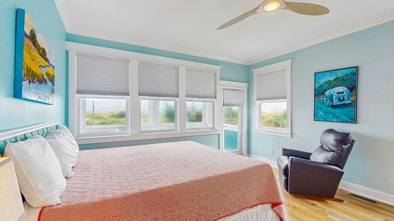 Photo of Bedroom in Atlantic Beach