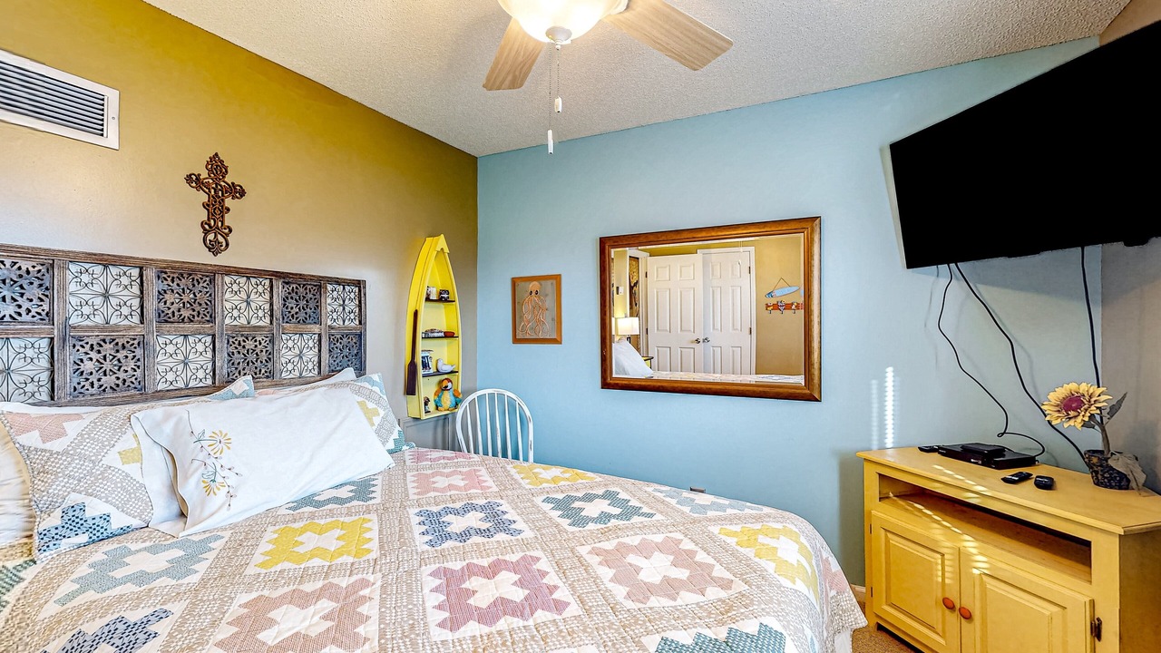 Photo of Bedroom in Atlantic Beach