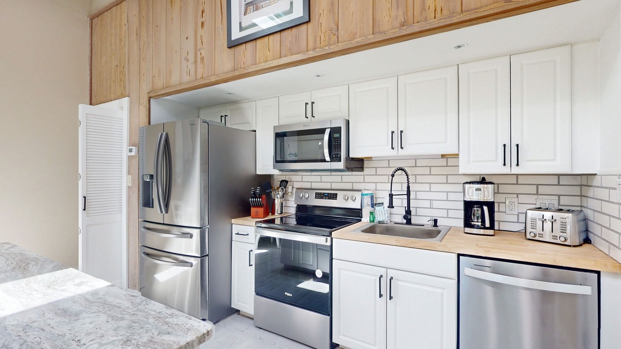 Photo of Kitchen in Atlantic Beach