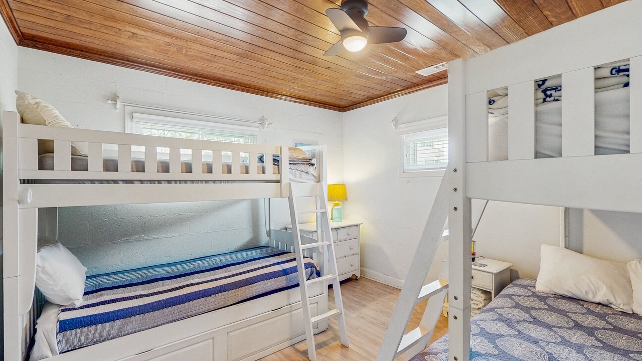 Photo of Bedroom in Atlantic Beach