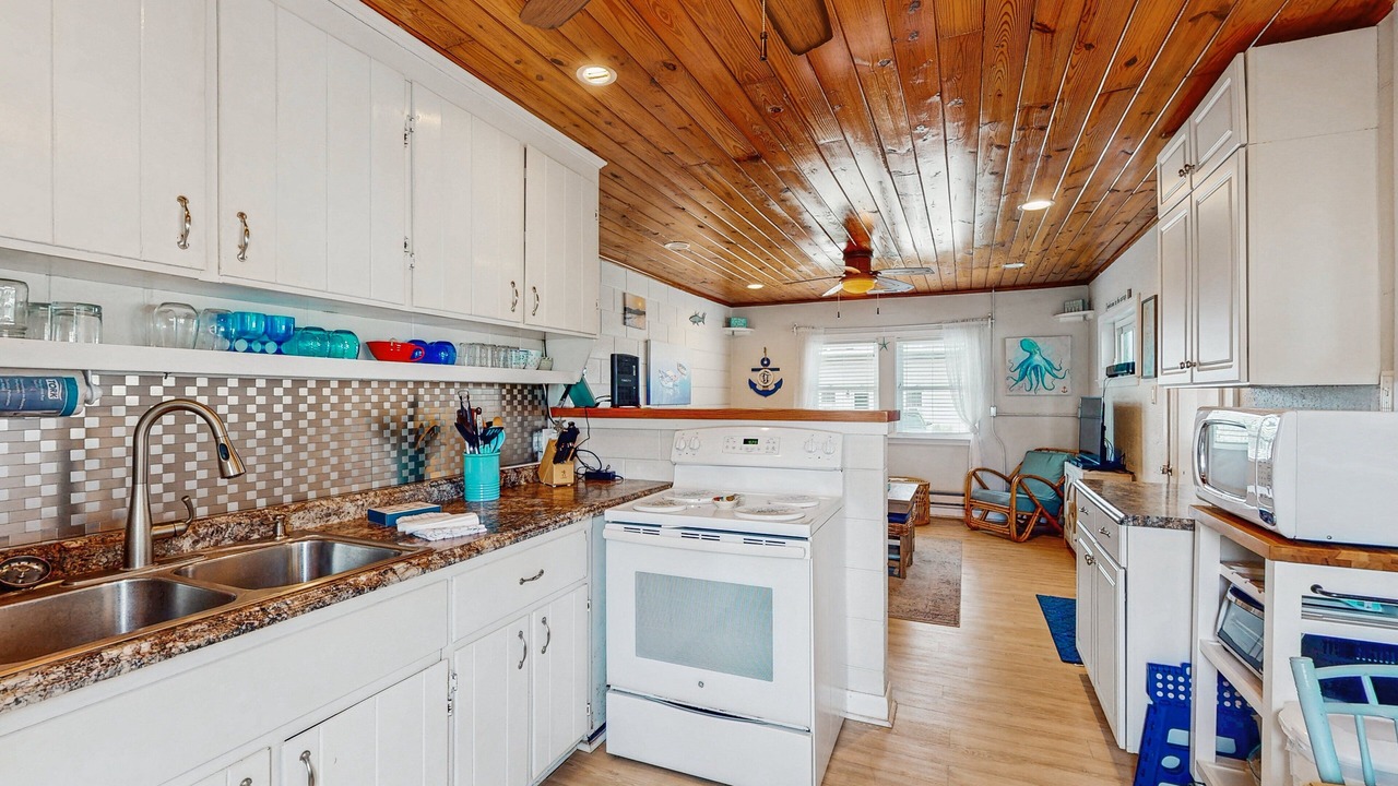 Photo of Kitchen in Atlantic Beach