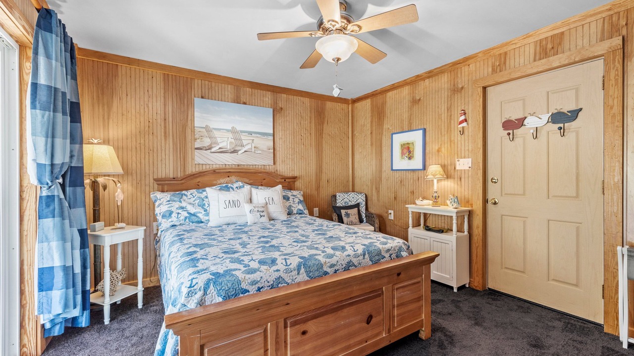 Photo of Bedroom in Atlantic Beach
