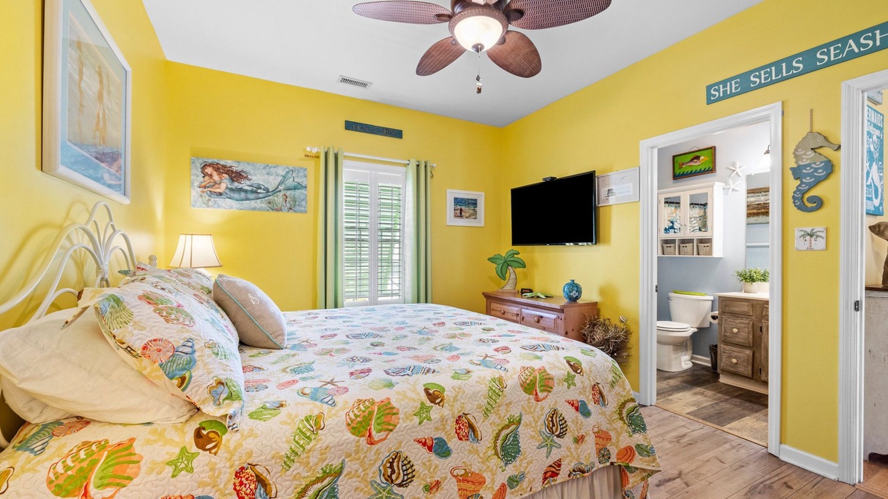 Photo of Bedroom in Atlantic Beach