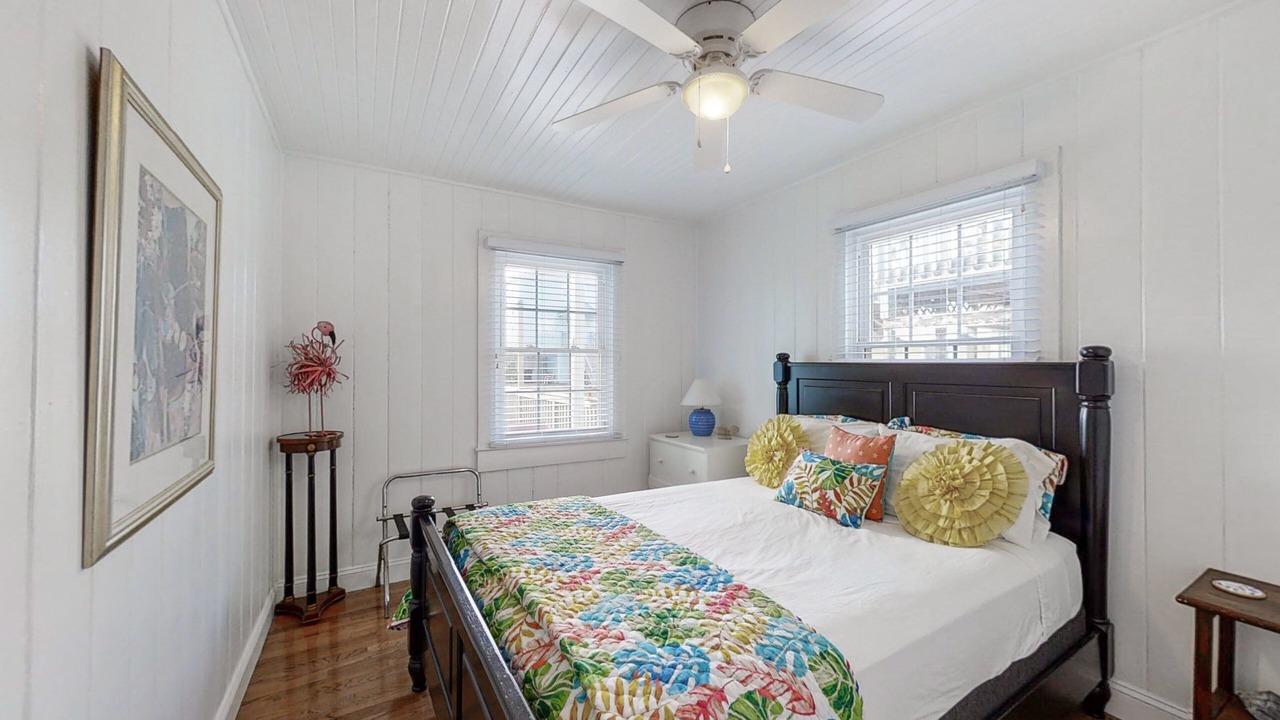 Photo of Bedroom in Atlantic Beach