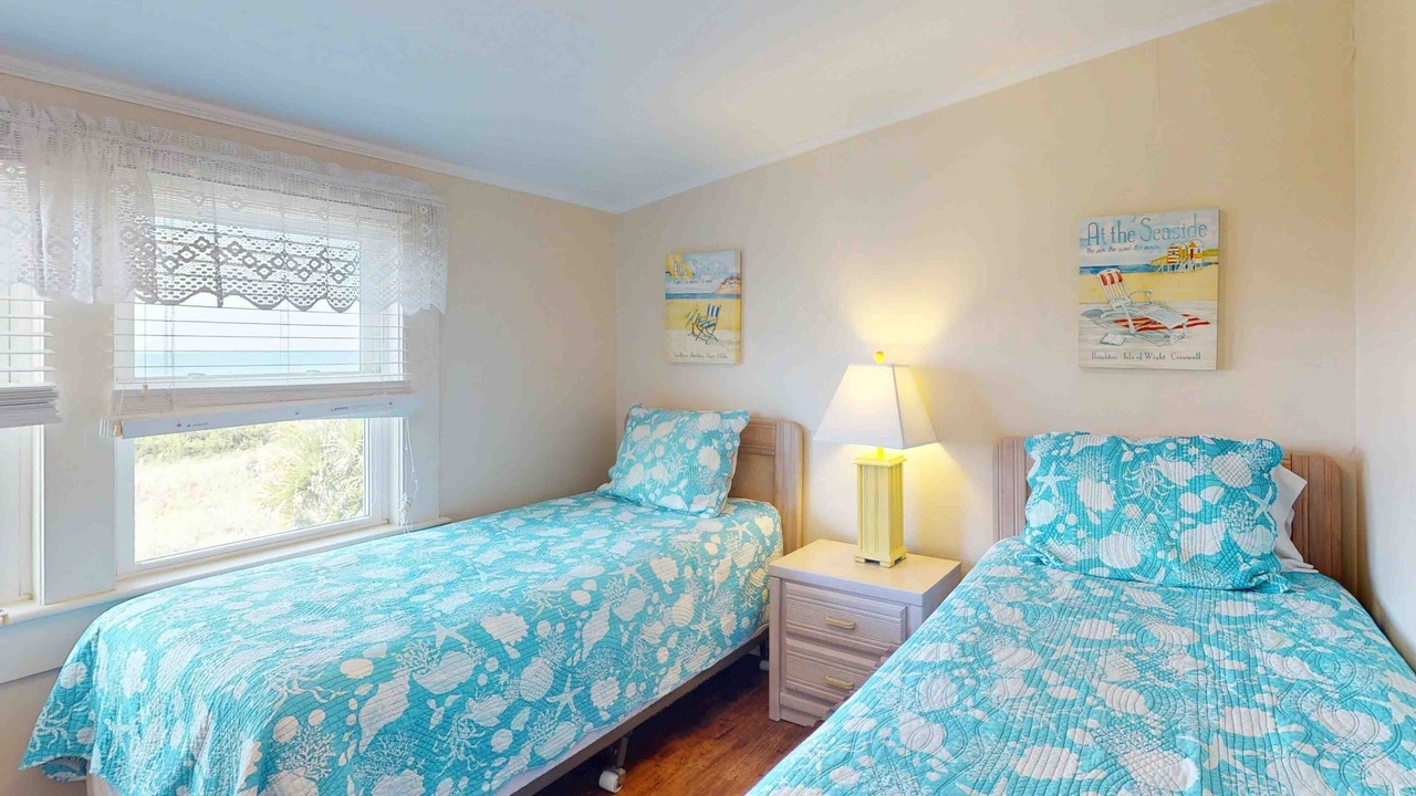 Photo of Bedroom in Atlantic Beach