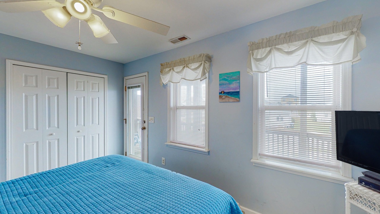 Photo of Bedroom in Surf City