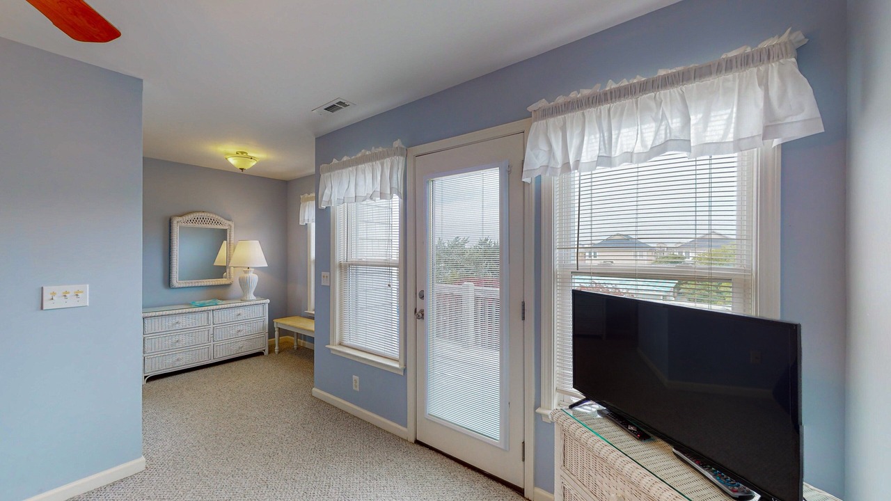 Photo of Livingroom in Surf City