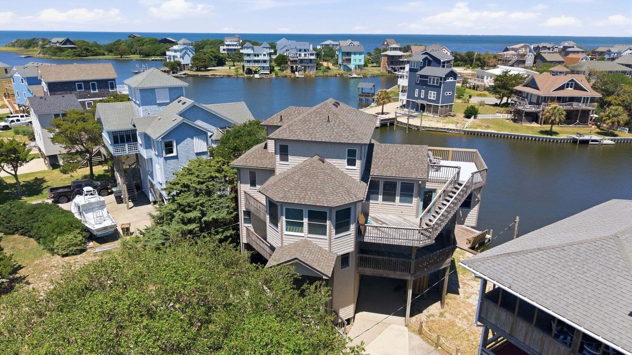 Photo of Outdoor in Brigands' Bay