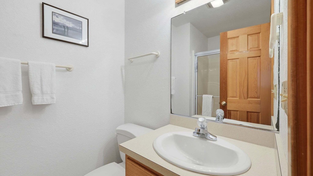 Photo of Bathroom in Brigands' Bay