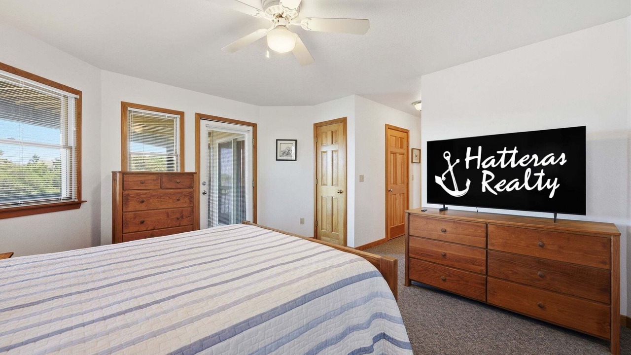 Photo of Bedroom in Brigands' Bay