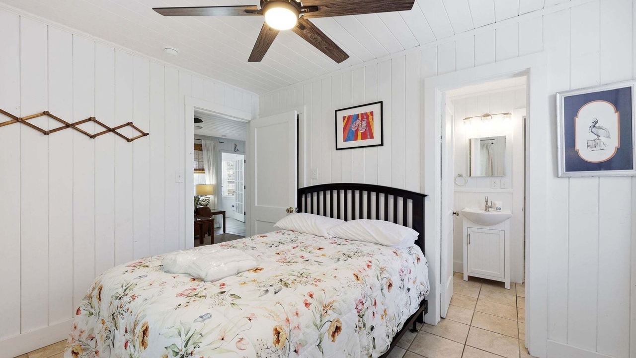 Photo of Bedroom in Atlantic Beach