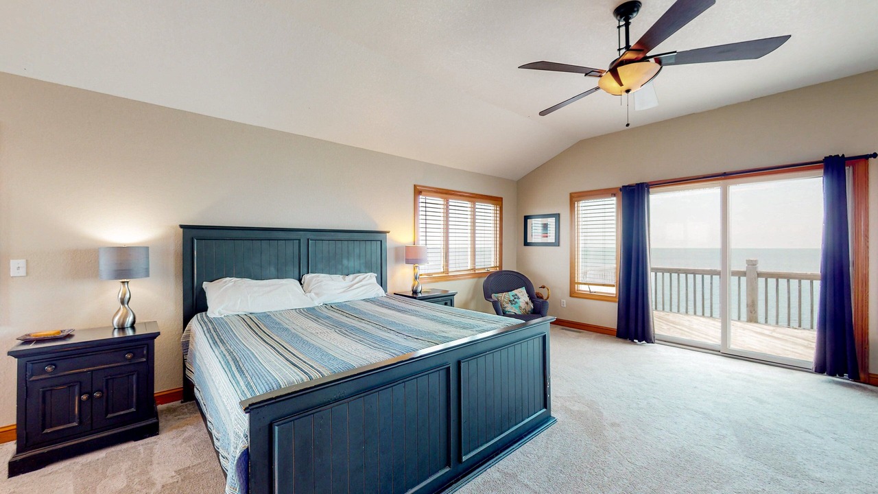 Photo of Bedroom in Sunset Village