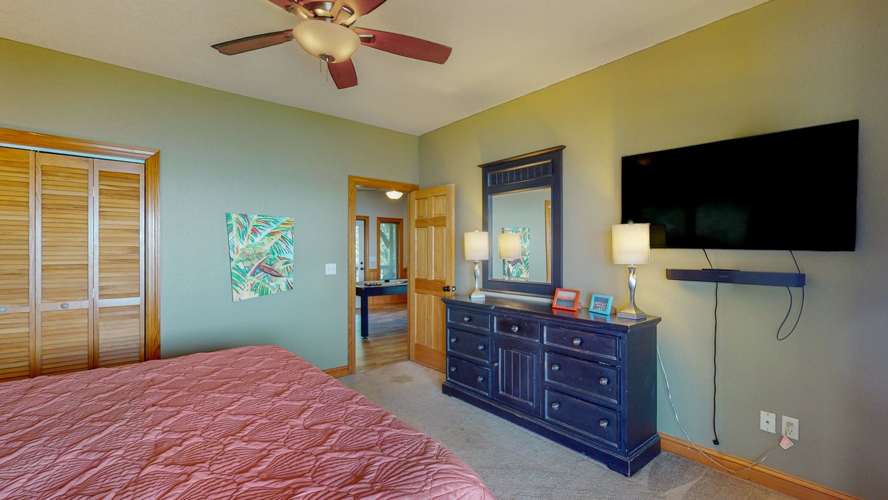 Photo of Bedroom in Sunset Village