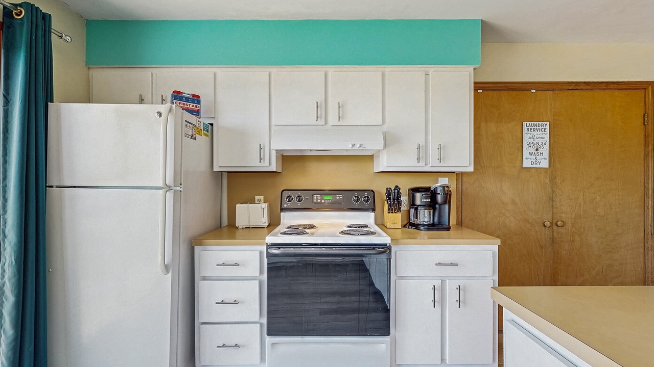 Photo of Kitchen in Brigands' Bay