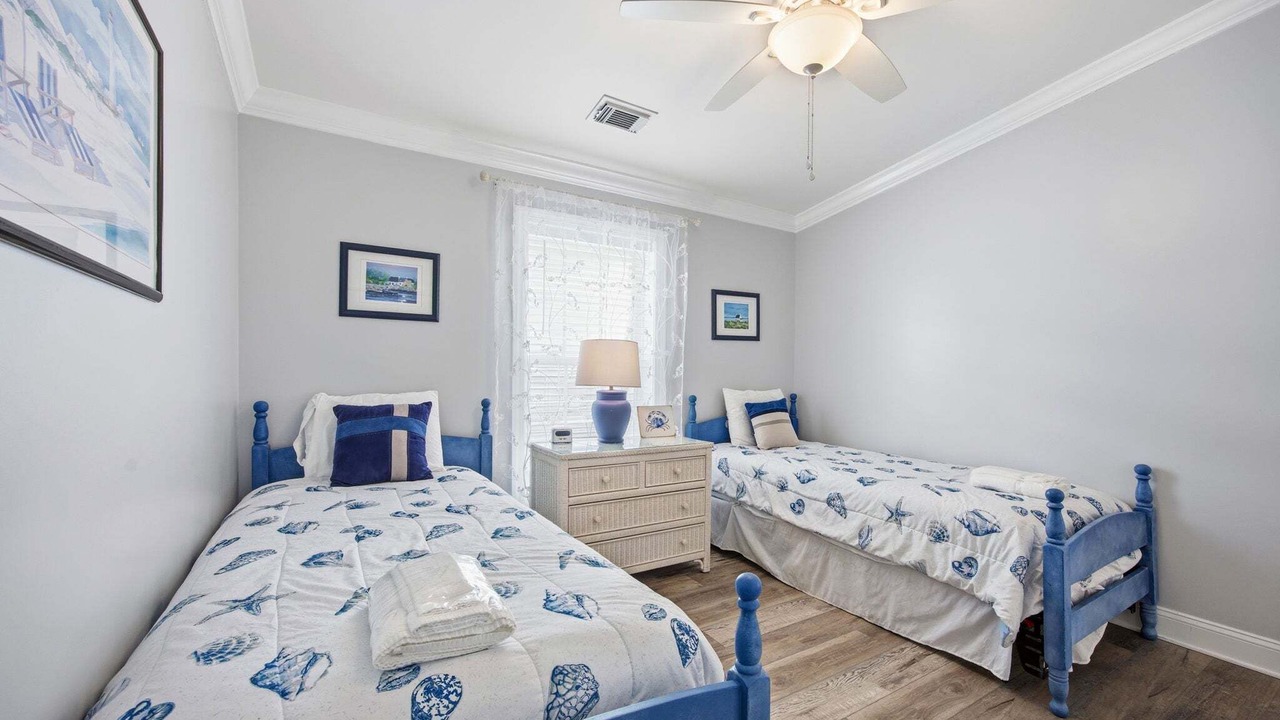 Photo of Bedroom in Atlantic Beach