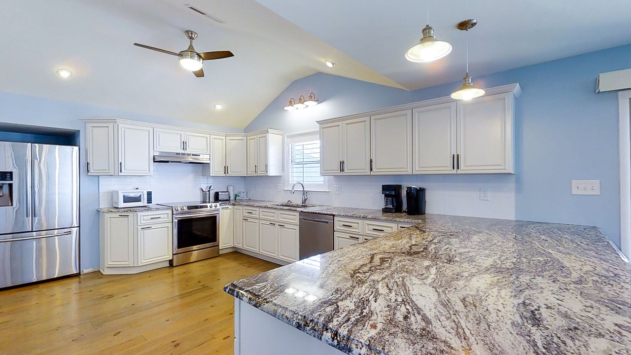 Photo of Kitchen in Atlantic Beach
