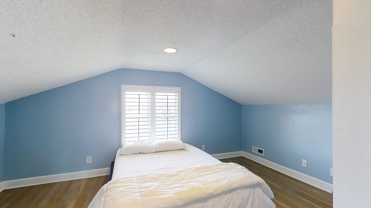 Photo of Bedroom in Atlantic Beach