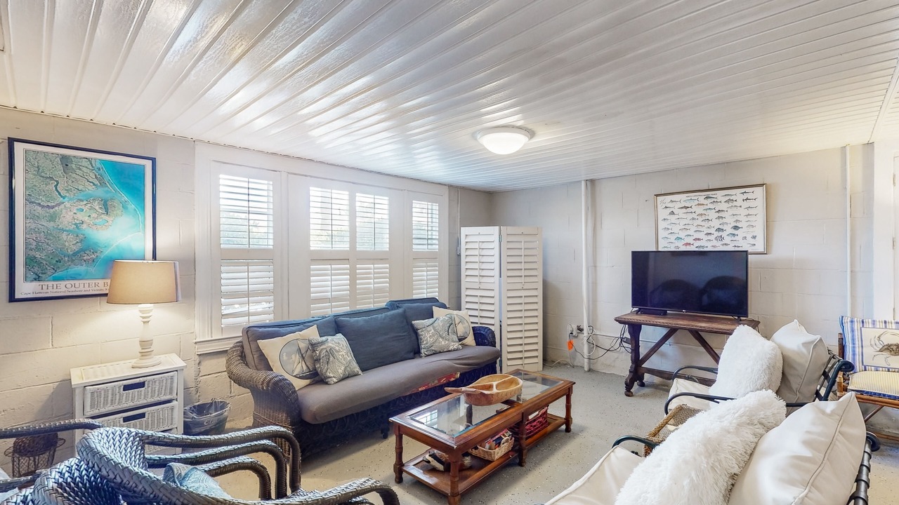 Photo of Livingroom in Atlantic Beach