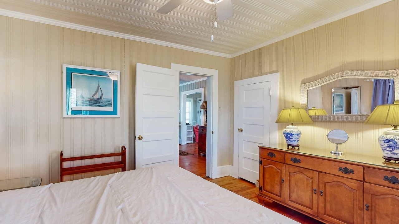Photo of Bedroom in Atlantic Beach