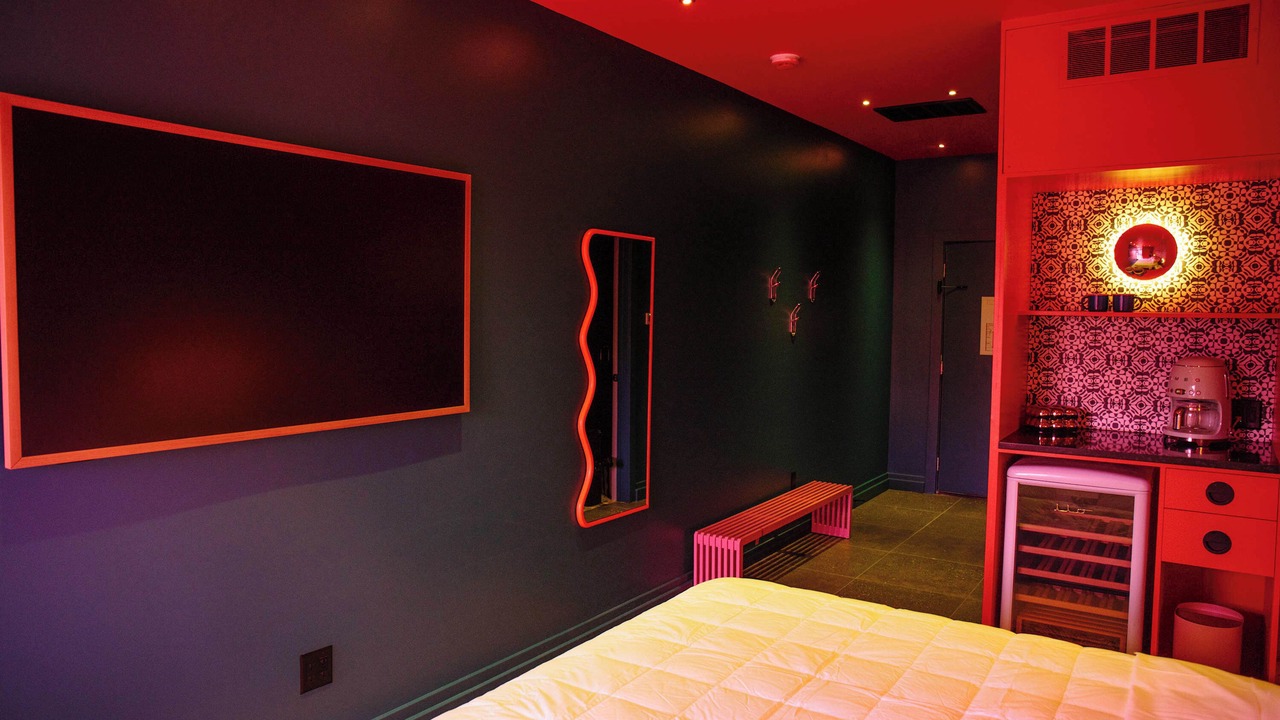 Photo of Bedroom in Cherokee Triangle