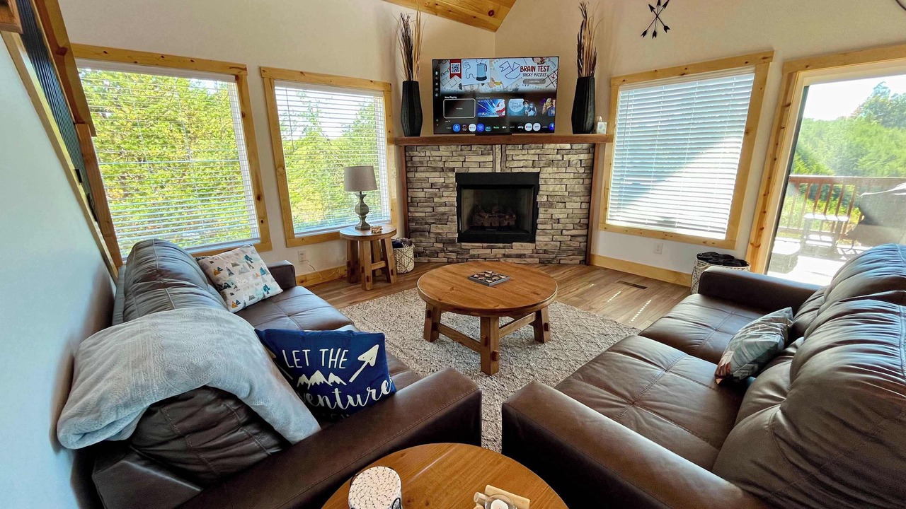 Photo of Livingroom in Rogers