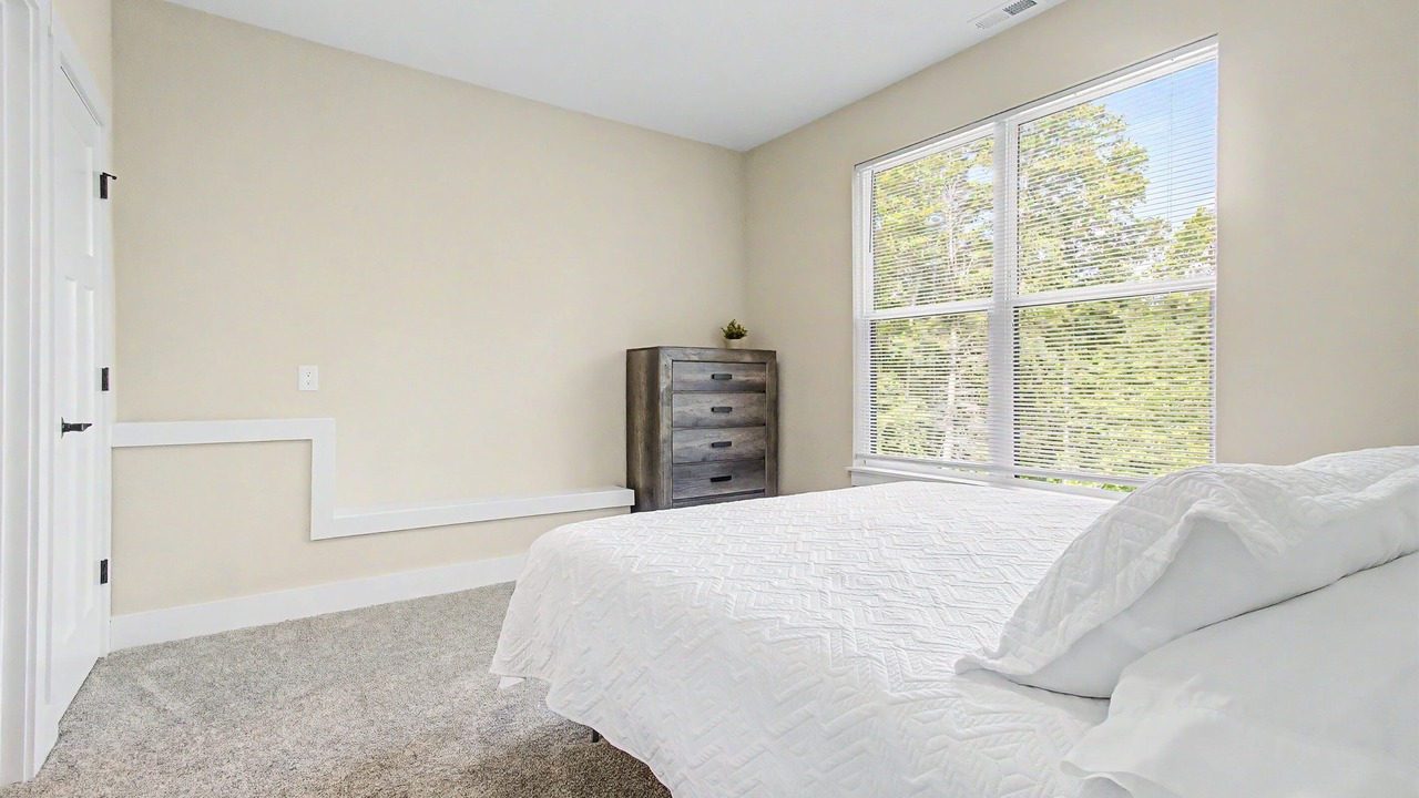 Photo of Bedroom in La Follette