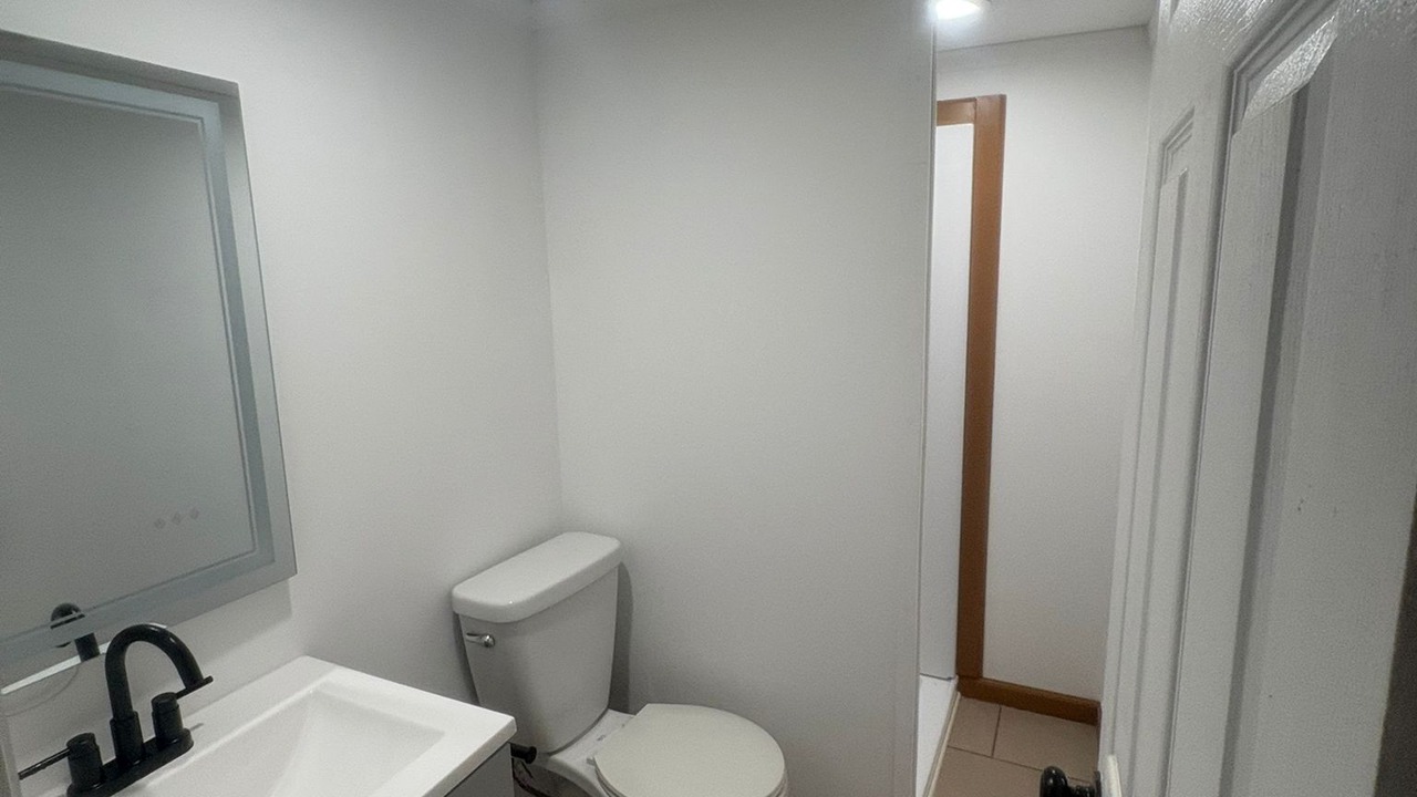 Photo of Bathroom in Ashley Oaks
