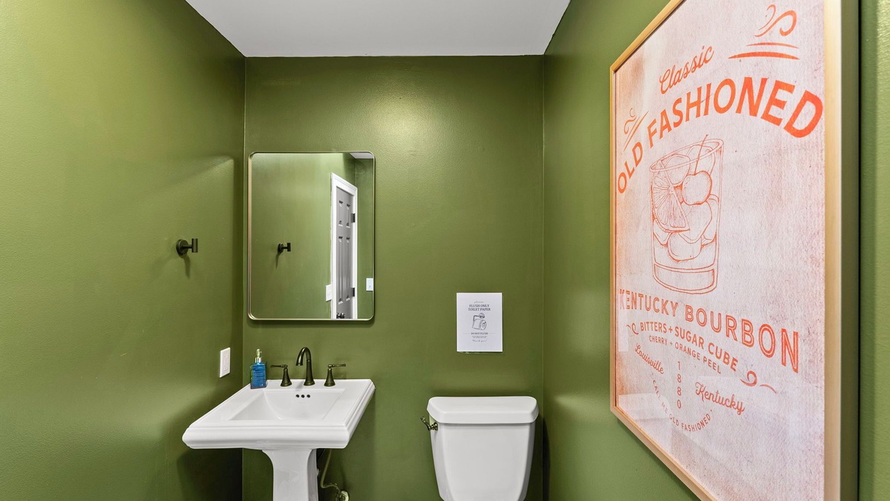 Photo of Bathroom in Waddy