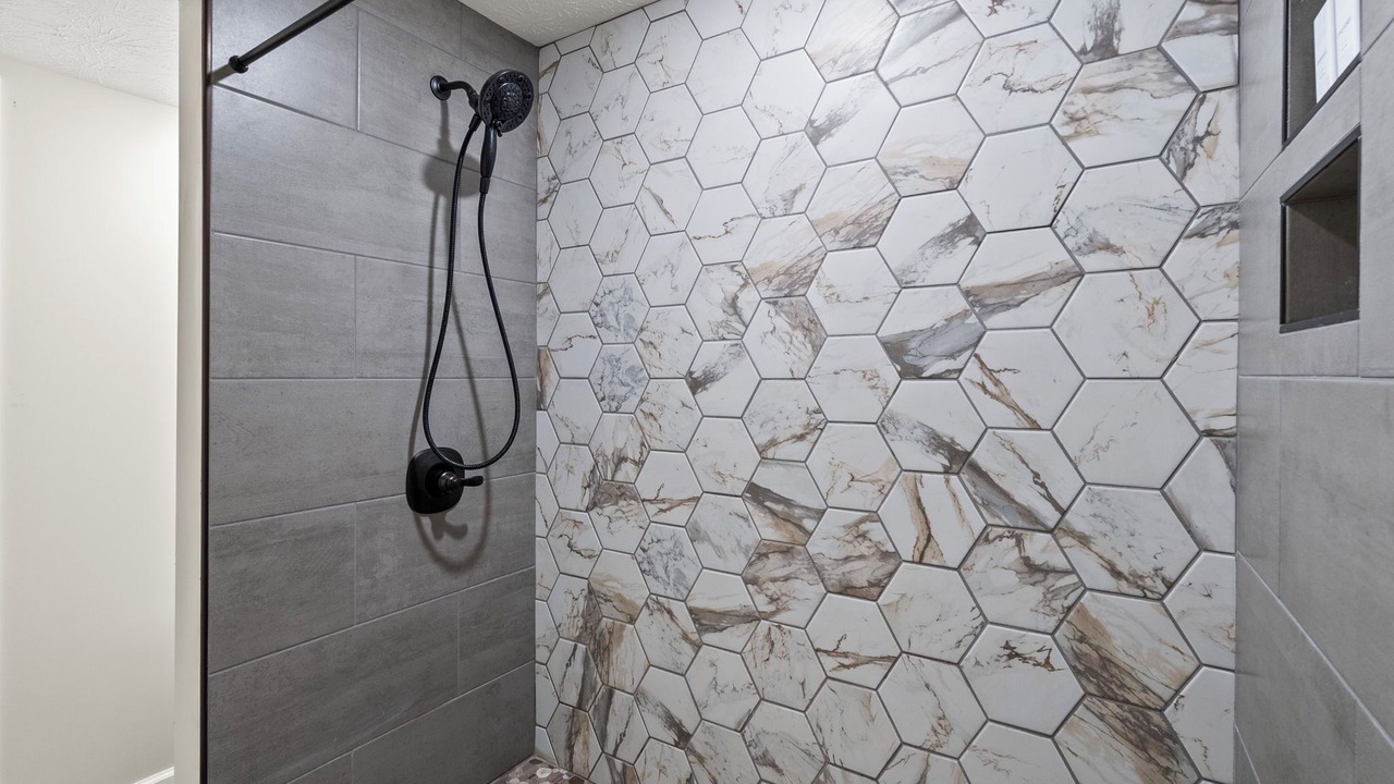 Photo of Bathroom in Waddy