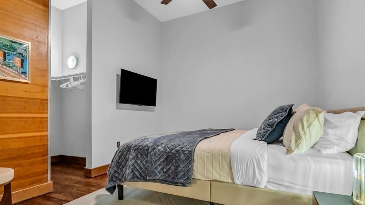 Photo of Bedroom in Old City