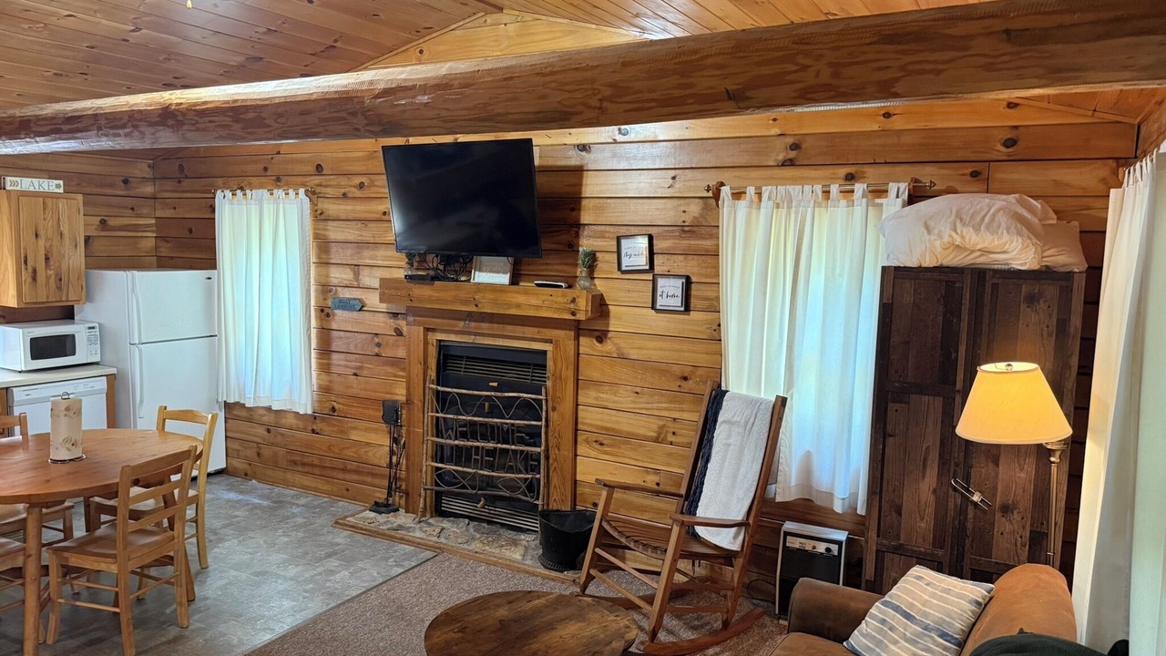 Photo of Livingroom in Shell Knob