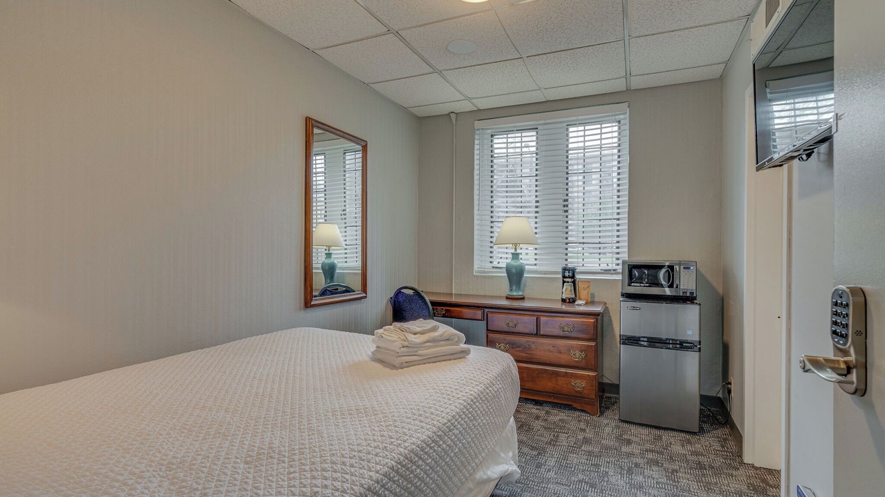 Photo of Bedroom in Music Row