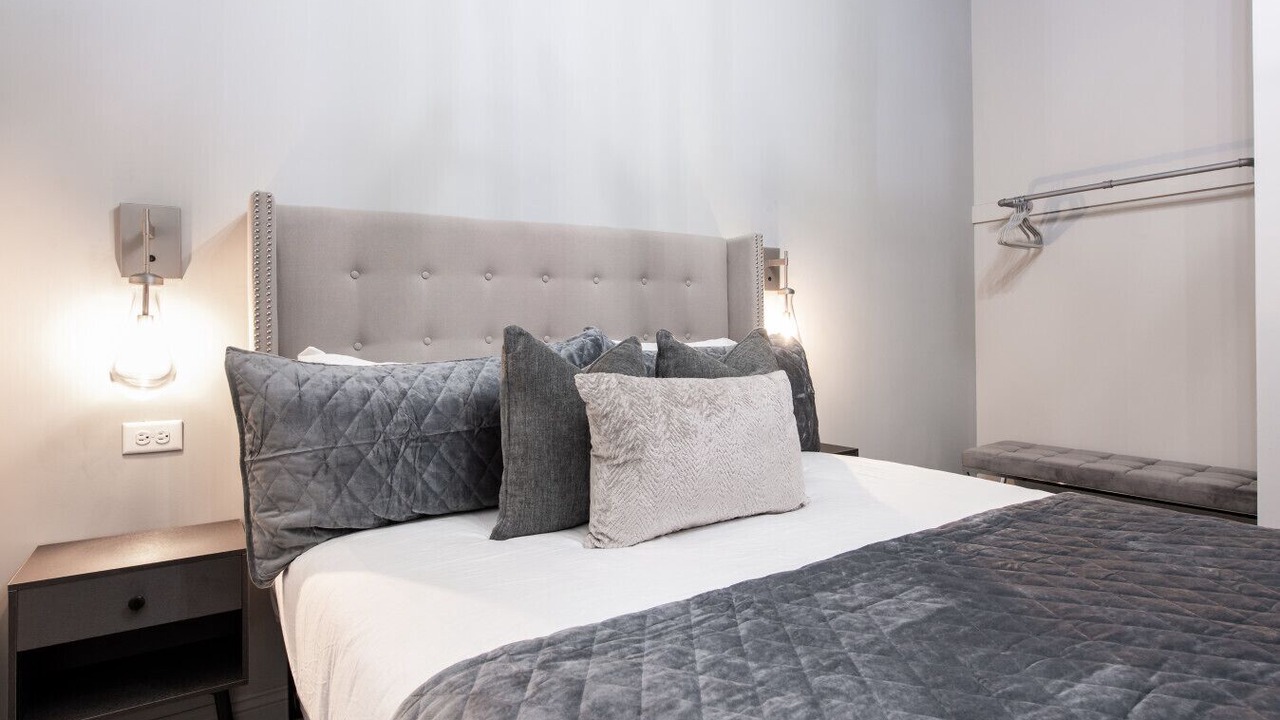 Photo of Bedroom in Downtown Louisville