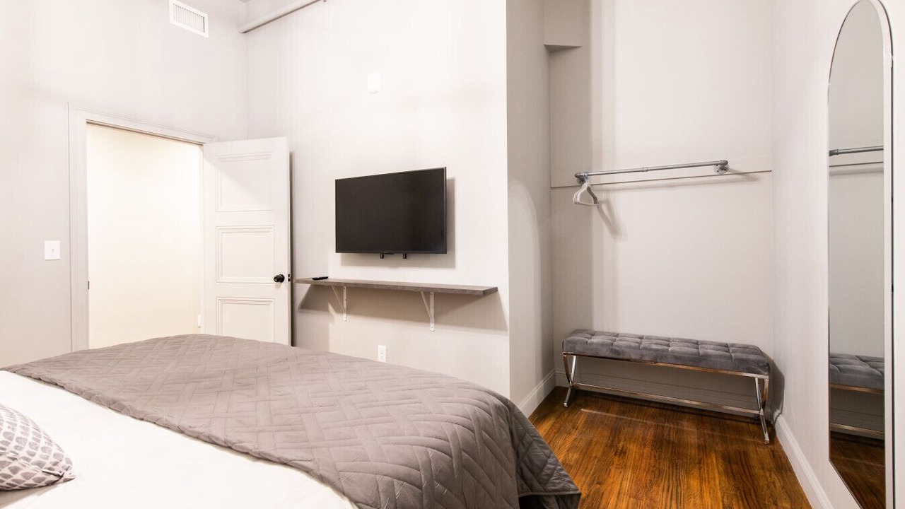 Photo of Bedroom in Downtown Louisville