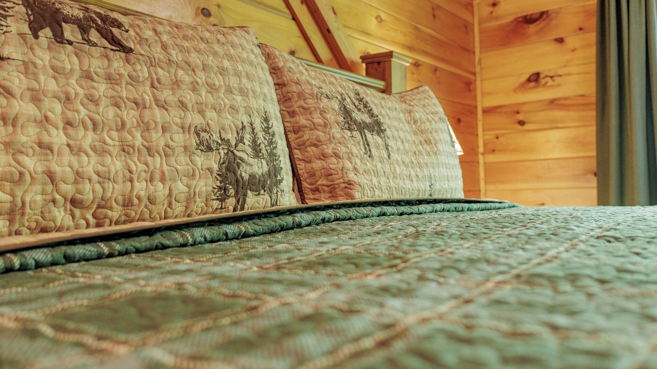 Photo of Bedroom in Black Bear Falls