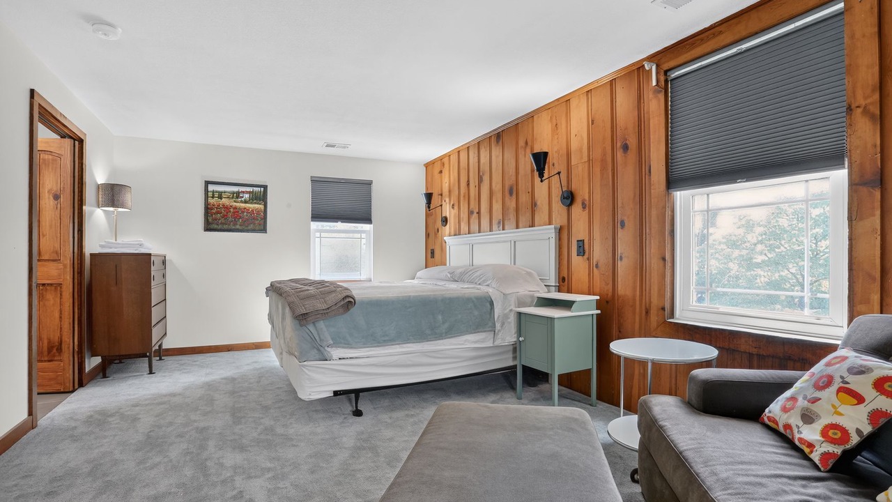 Photo of Bedroom in Waldron