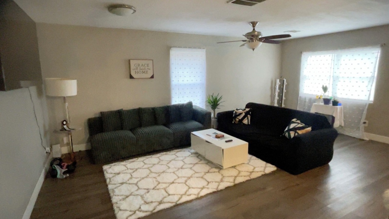 Photo of Livingroom in Woodward