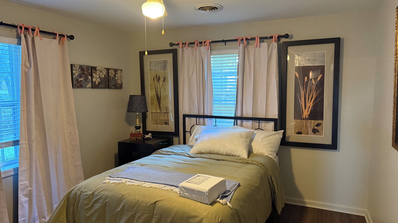 Photo of Bedroom in Lexington