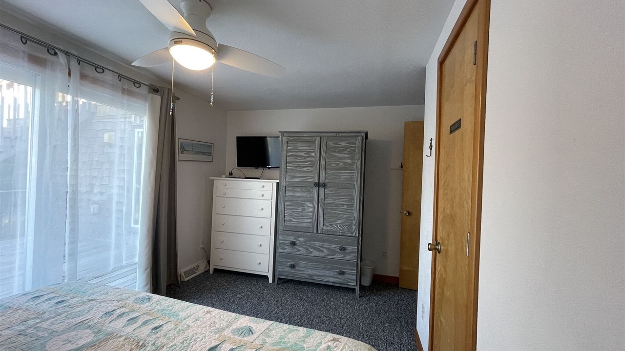 Photo of Bedroom in Hatteras